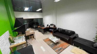 For Rent Bangkok Shophouse Sukhumvit BTS Phra Khanong Khlong Toei