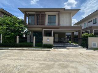 For Rent Bangkok Single House Burasiri Krungthepkreetha Krungthepkreetha Bang Kapi