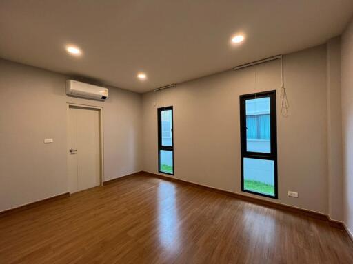 For Rent Samut Prakan Single House Centro Bangna Kanchanaphisek Bang Phli