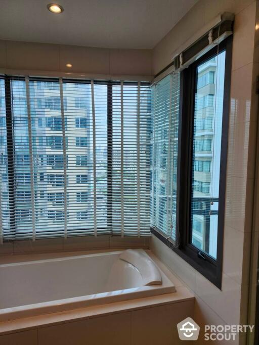 2-BR Condo at Bright Sukhumvit 24 Condominium near BTS Phrom Phong