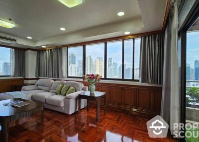 3-BR Condo at Ruamsuk Condominium near BTS Thong Lor