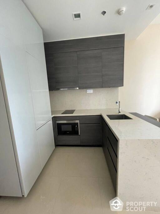 1-BR Condo at The Esse Asoke near MRT Sukhumvit