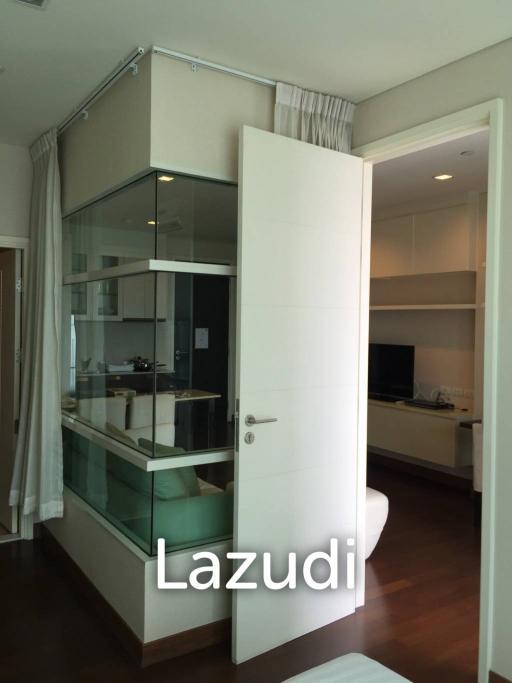 1 Bed 1 Bath 43 SQ.M. Ivy Thonglor Cpndo