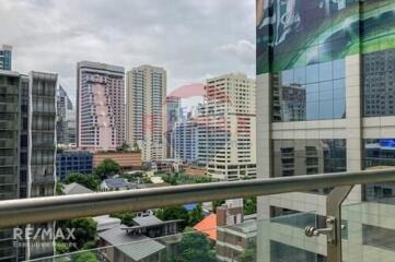 Pet Friendly 2 Bed Condo for Rent 5 Mins Walk from BTS Asoke Sukhumvit