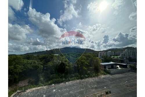 New condo close to Central Phuket,Headstart International School,