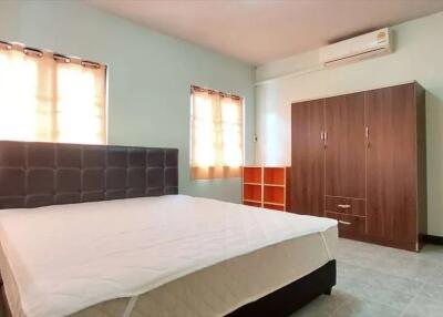 3 Bedroom Single-Storey House to Rent : San Klang, San Kamphaeng