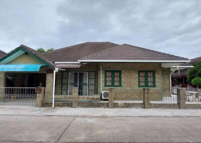 3 Bedroom Single-Storey House to Rent : San Klang, San Kamphaeng