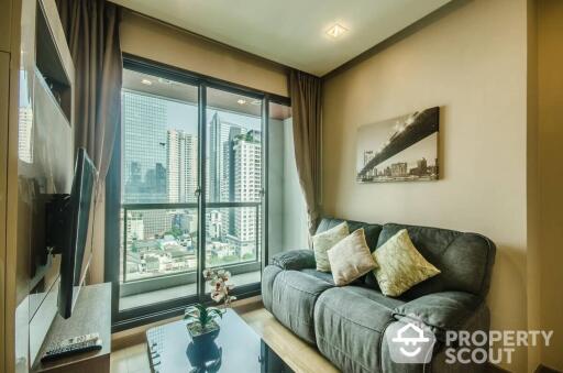 1-BR Condo at The Address Sathorn near BTS Saint Louis