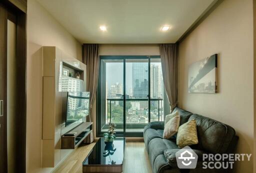 1-BR Condo at The Address Sathorn near BTS Saint Louis