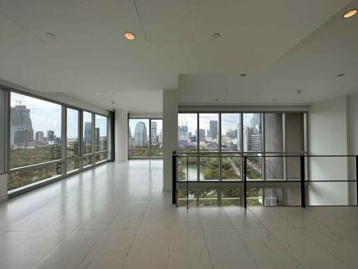 Spacious living room with city view