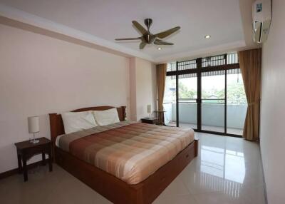 Two bedroom condo to rent at Supanich Condominium
