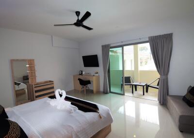 Profitable hotel with 11 rooms for sale in Koh Samui, Lamai