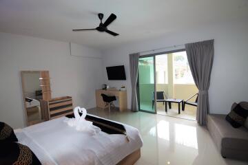 Profitable hotel with 11 rooms for sale in Koh Samui, Lamai