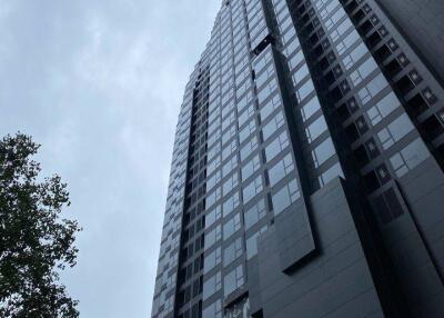 2-BR Condo at Ashton Asoke - Rama 9 near MRT Phra Ram 9