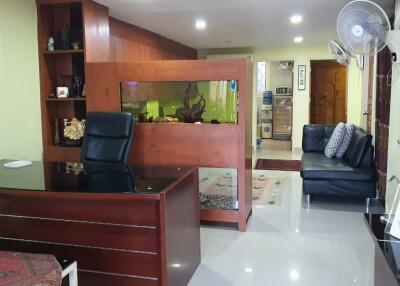 4Story Townhouse For Sale Jomtien Soi 1