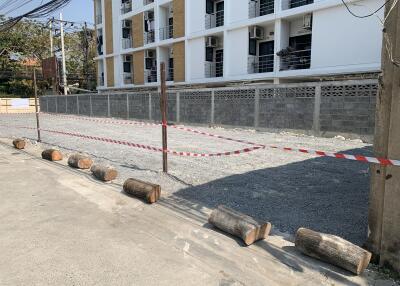 Empty lot next to a building