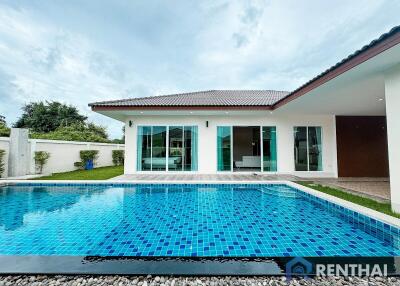 Urgent sale 3 bedrooms Pool villa in Huay Yai Pattaya