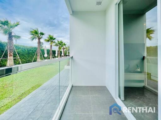 2-Bedroom Fully Furnished Condo in The Coral Pattaya