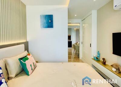 2-Bedroom Fully Furnished Condo in The Coral Pattaya