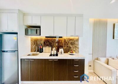 2-Bedroom Fully Furnished Condo in The Coral Pattaya