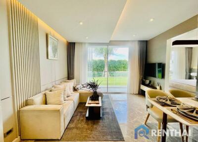 2-Bedroom Fully Furnished Condo in The Coral Pattaya