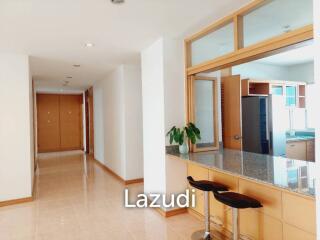 3 Bed 3 Bath 220 SQ.M Esmeralda Apartments