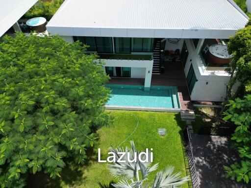 ITZ TIME : Luxurious Two-Story Pool Villa in Hua Hin