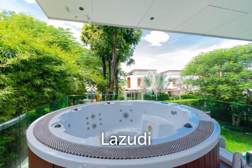 ITZ TIME : Luxurious Two-Story Pool Villa in Hua Hin