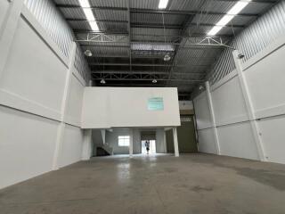 For Rent Samut Prakan Warehouse Pracha uthut-Wat Khu Sang Phra Samut Chedi