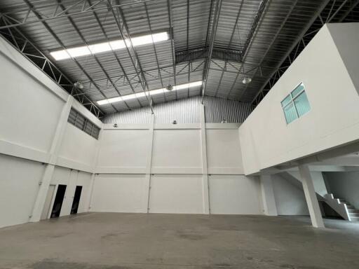 For Rent Samut Prakan Warehouse Pracha uthut-Wat Khu Sang Phra Samut Chedi