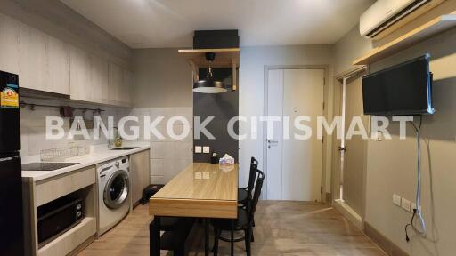 Condo at Life Sukhumvit 48 for rent