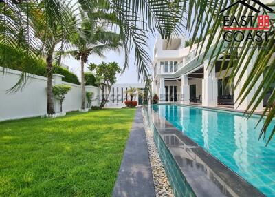 Palm Oasis House for sale in Jomtien, Pattaya. SH3221