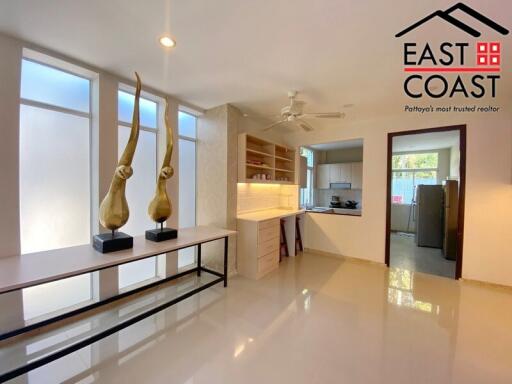 Baan Amphur House for sale in South Jomtien, Pattaya. SH5173