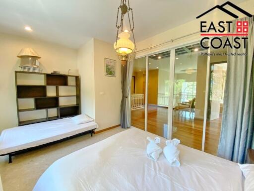 Baan Amphur House for sale in South Jomtien, Pattaya. SH5173