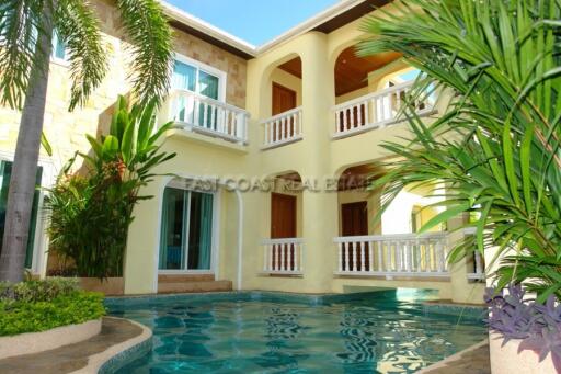 Baan Nai Fhan House for sale in Jomtien, Pattaya. SH5765