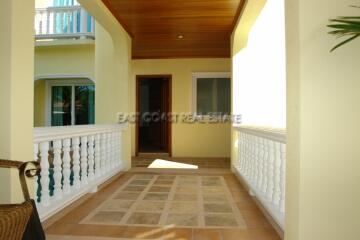 Baan Nai Fhan House for sale in Jomtien, Pattaya. SH5765