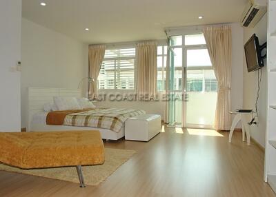 SP Townhome House for sale in Jomtien, Pattaya. SH6092