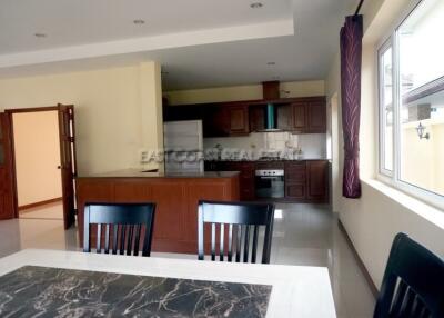 Lakeside Court 2 House for sale in East Pattaya, Pattaya. SH6264