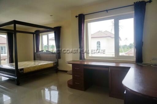 Lakeside Court 2 House for sale in East Pattaya, Pattaya. SH6264