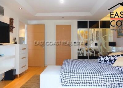 Sunset Boulevard Condo for sale in Pratumnak Hill, Pattaya. SC5965