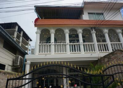 South Pattaya  House for sale in Pattaya City, Pattaya. SH7347