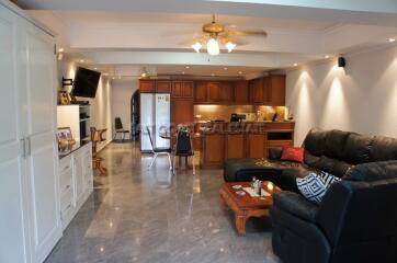 Grand Condo Condo for sale in Jomtien, Pattaya. SC6663