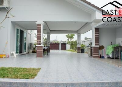 Bang Saray Mansion House for sale in South Jomtien, Pattaya. SH7917