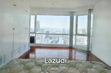 2 Bed 2 Bath 206 SQ.M. Sukhumvit Suites