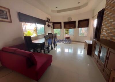 3 Bedrooms House in Raviporn City Home Village East Pattaya H011775