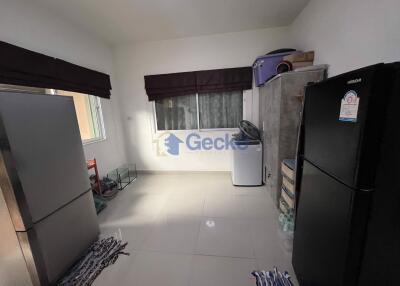 3 Bedrooms House in Raviporn City Home Village East Pattaya H011775