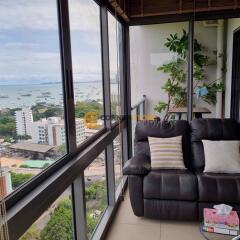 2 bedroom Condo in Unixx Pattaya