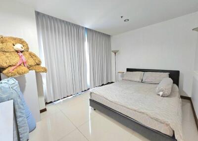 Spacious 3-bedroom condo on Pratamnak
