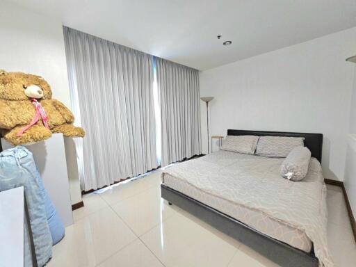 Spacious 3-bedroom condo on Pratamnak