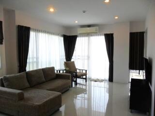 1 bedroom Condo with garden and city view